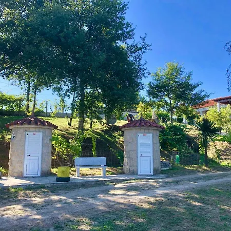 De La Tour - Quinta Da Prelada Simao Celorico De Basto