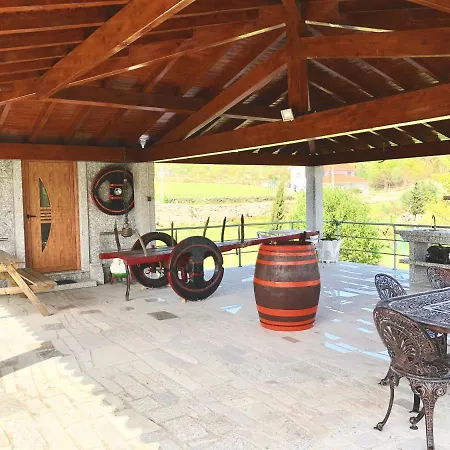 De La Tour - Quinta Da Prelada Simão