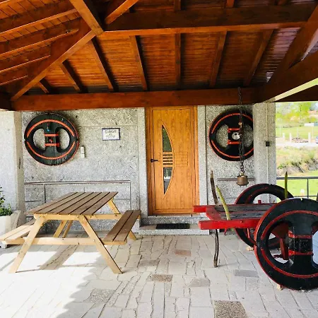 De La Tour - Quinta Da Prelada Simão *