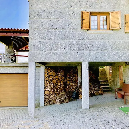 De La Tour - Quinta Da Prelada Simao * Celorico De Basto