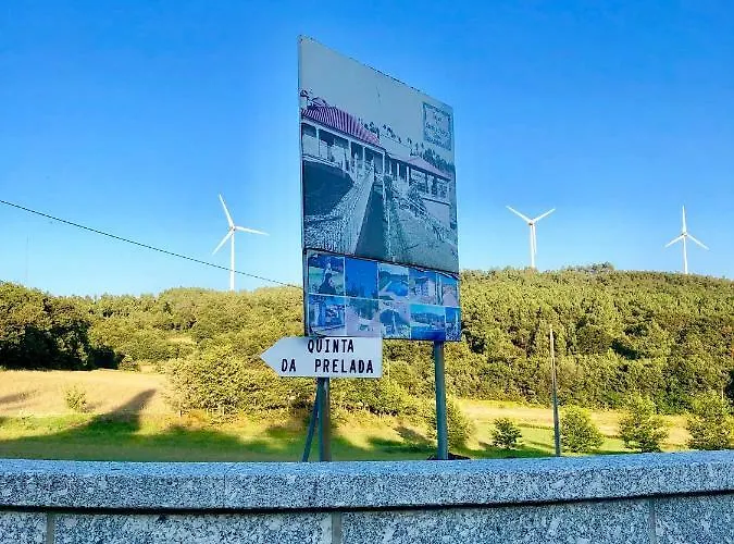 De La Tour - Quinta Da Prelada Simao Daire Celorico De Basto